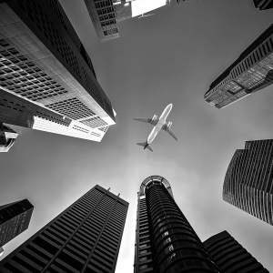 airline-1807486_1920