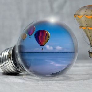 balloon-2592455_1920