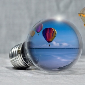 balloon-2592455_1920